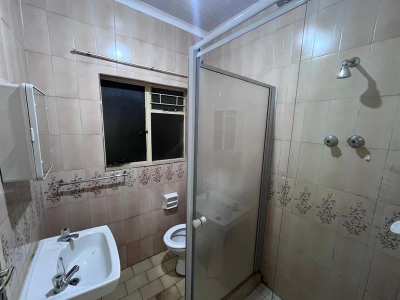 To Let 2 Bedroom Property for Rent in Florida Gauteng