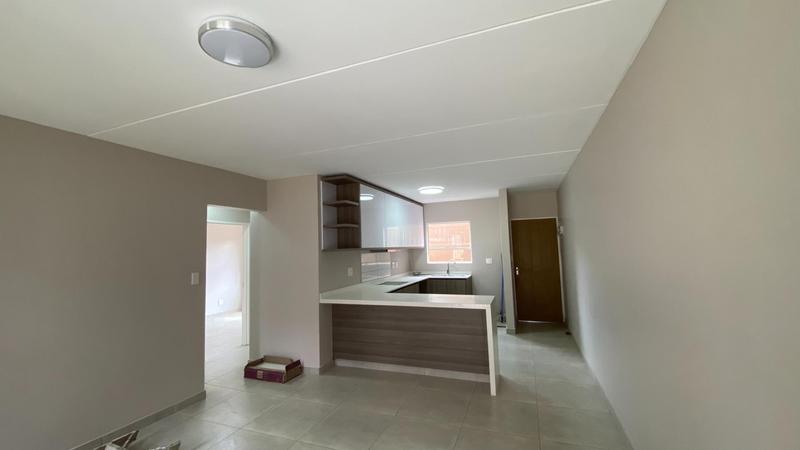 2 Bedroom Property for Sale in Vorna Valley Gauteng