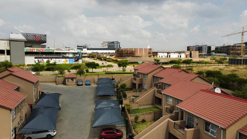 2 Bedroom Property for Sale in Vorna Valley Gauteng