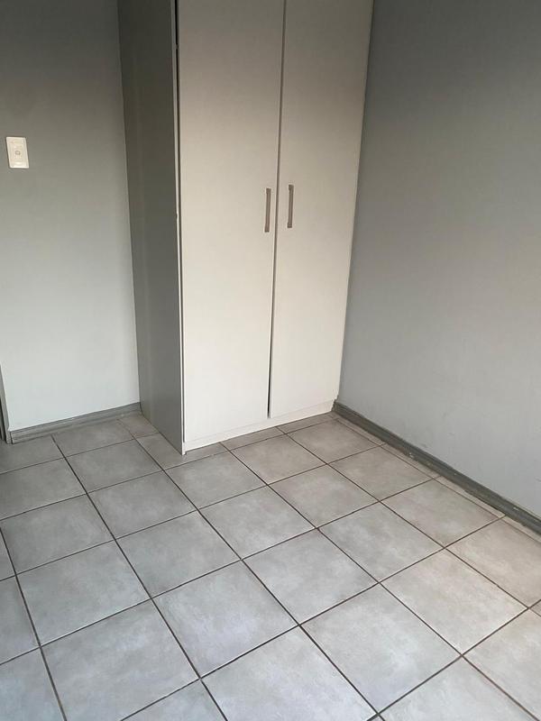 To Let 3 Bedroom Property for Rent in Witpoortjie Gauteng