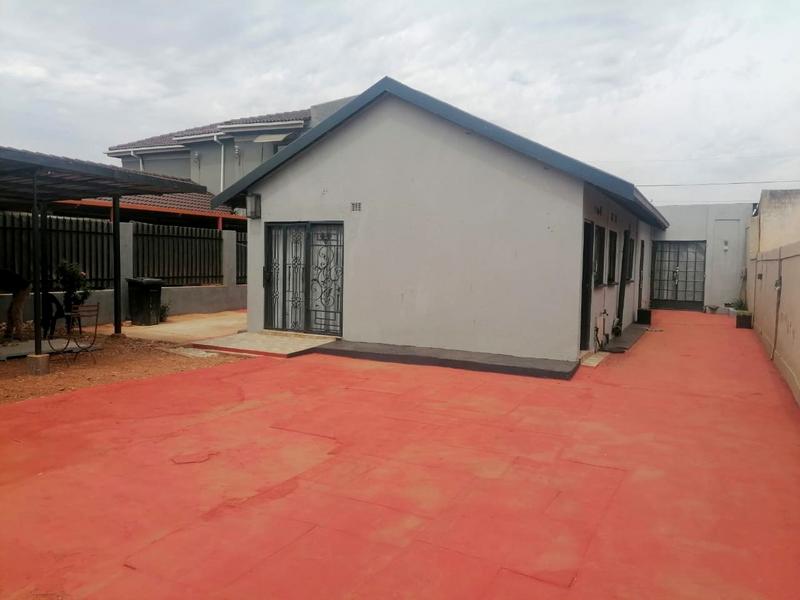 3 Bedroom Property for Sale in Vosloorus Gauteng