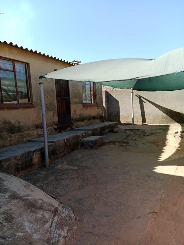 2 Bedroom Property for Sale in Tembisa Gauteng