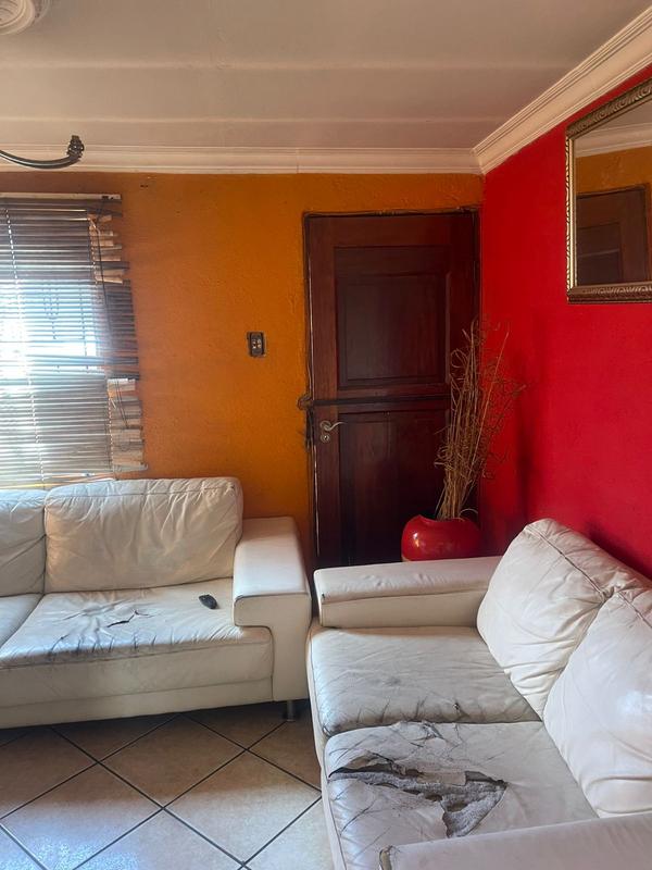 2 Bedroom Property for Sale in Tembisa Gauteng