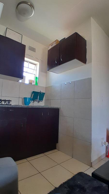 2 Bedroom Property for Sale in Fleurhof Gauteng