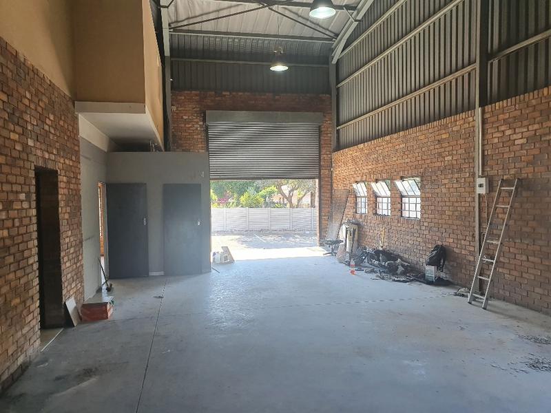 To Let commercial Property for Rent in Hennops Park Industrial Gauteng