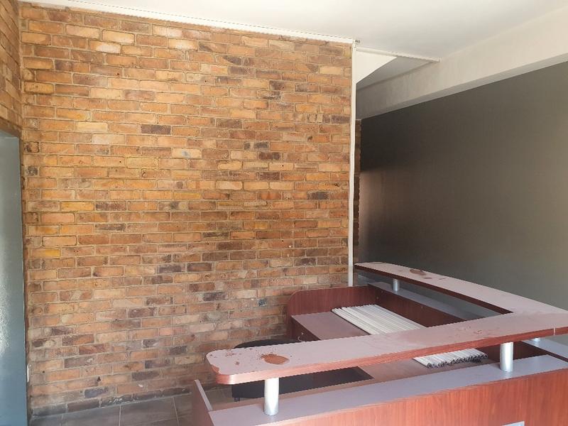 To Let commercial Property for Rent in Hennops Park Industrial Gauteng