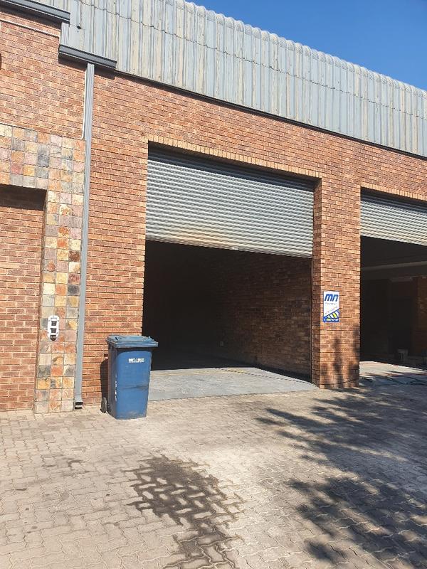 To Let commercial Property for Rent in Hennops Park Industrial Gauteng