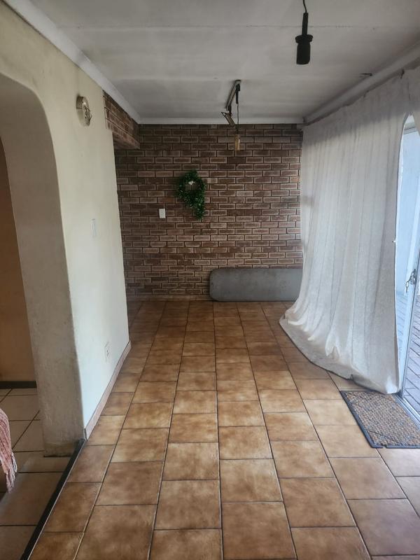 3 Bedroom Property for Sale in Townsview Gauteng