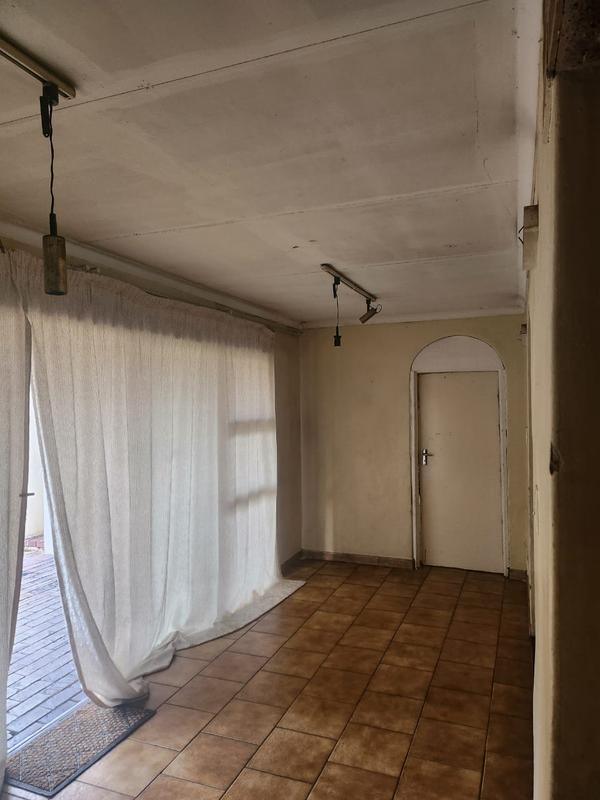 3 Bedroom Property for Sale in Townsview Gauteng