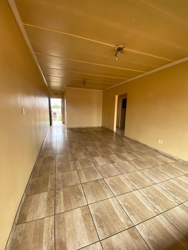 2 Bedroom Property for Sale in Casseldale Gauteng