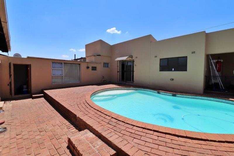 3 Bedroom Property for Sale in Primrose Gauteng