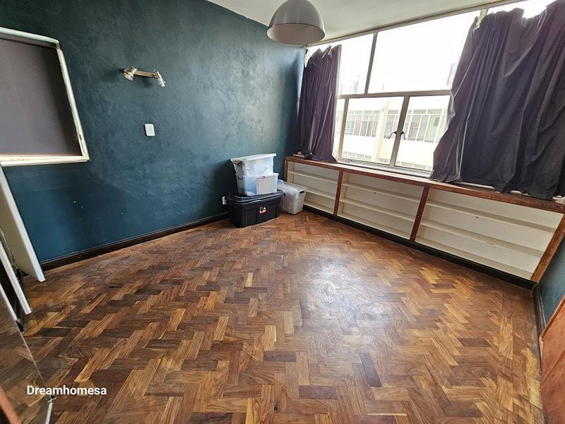 To Let 2 Bedroom Property for Rent in Dunkeld Gauteng