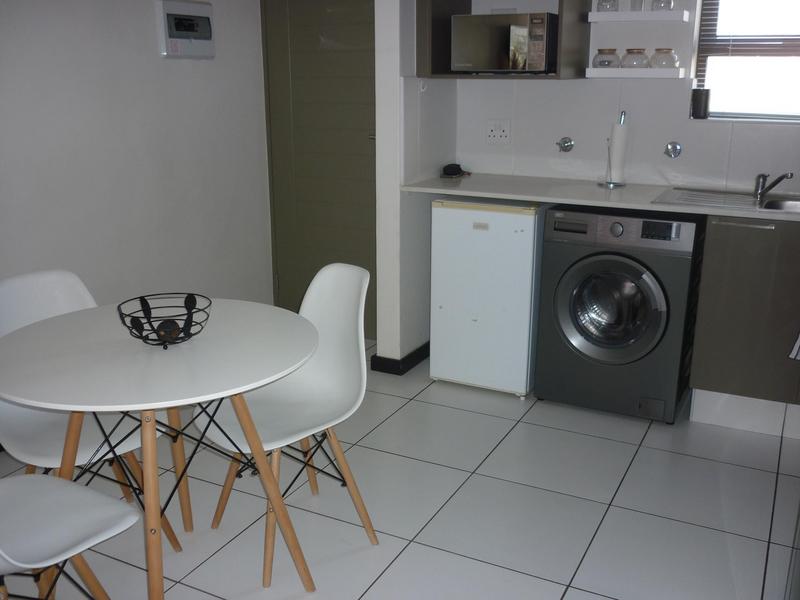 To Let 1 Bedroom Property for Rent in Barbeque Downs Gauteng