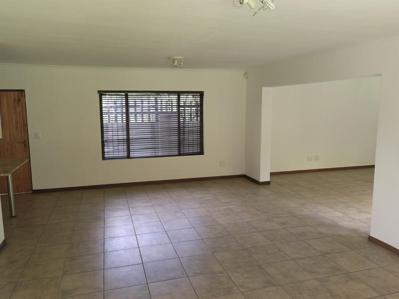 To Let 3 Bedroom Property for Rent in Craigavon Gauteng