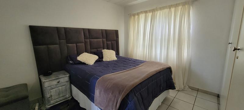 3 Bedroom Property for Sale in Verwoerdpark Gauteng