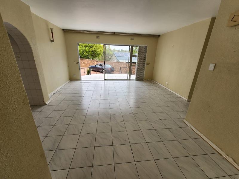 To Let 4 Bedroom Property for Rent in Sunninghill Gauteng