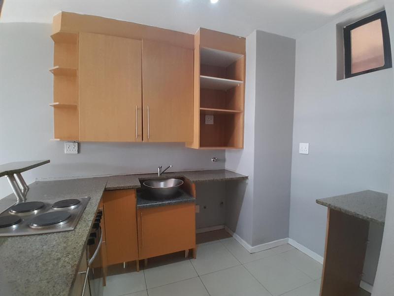 2 Bedroom Property for Sale in Rooihuiskraal North Gauteng