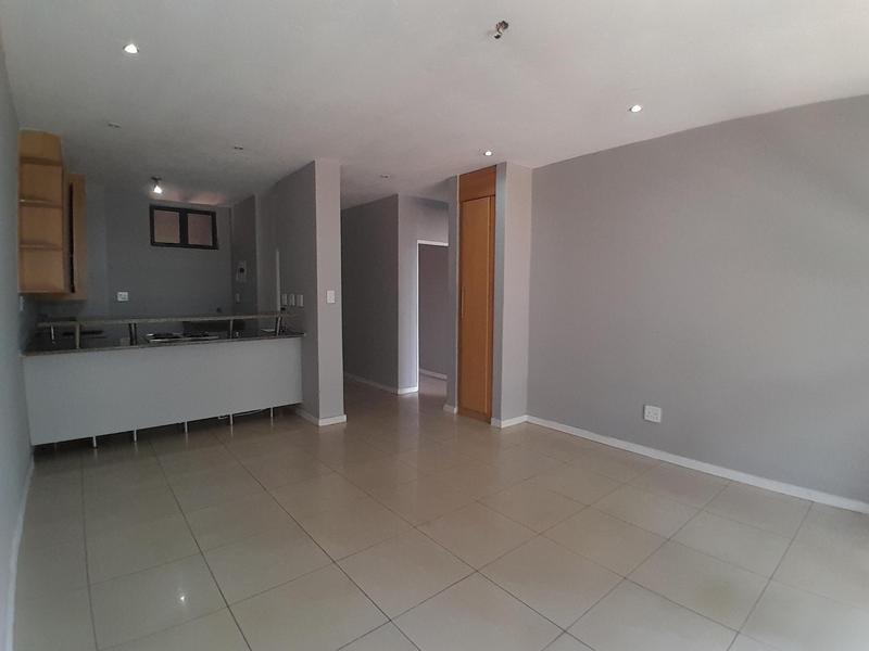 2 Bedroom Property for Sale in Rooihuiskraal North Gauteng