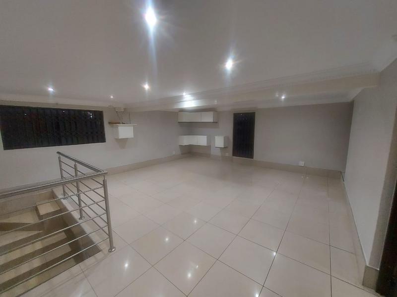 12 Bedroom Property for Sale in Erasmia Gauteng