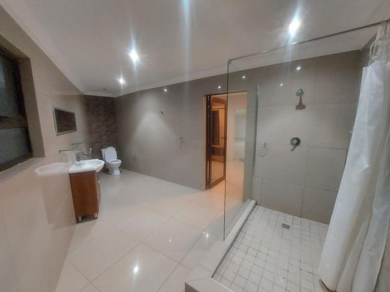 12 Bedroom Property for Sale in Erasmia Gauteng