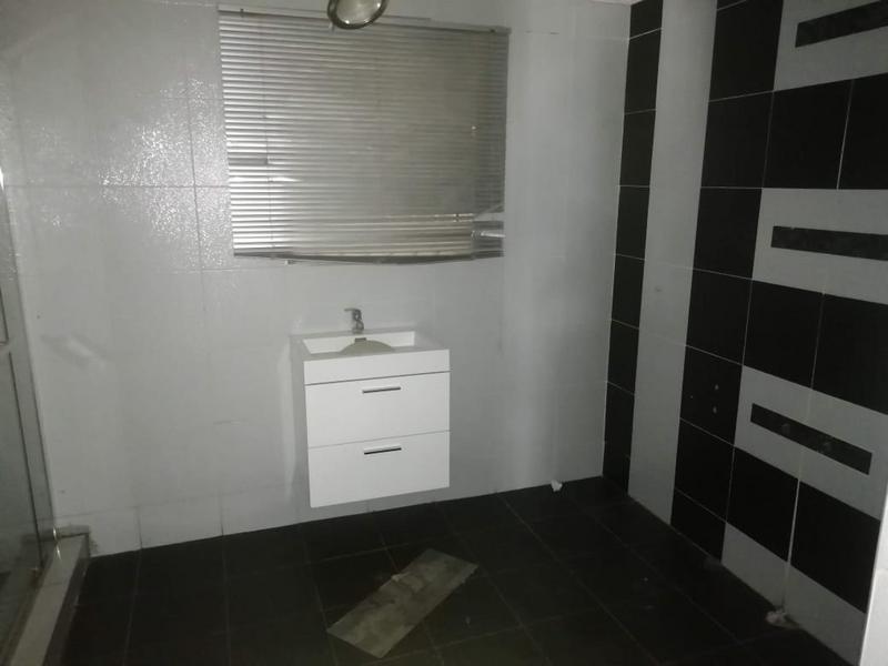 12 Bedroom Property for Sale in Erasmia Gauteng