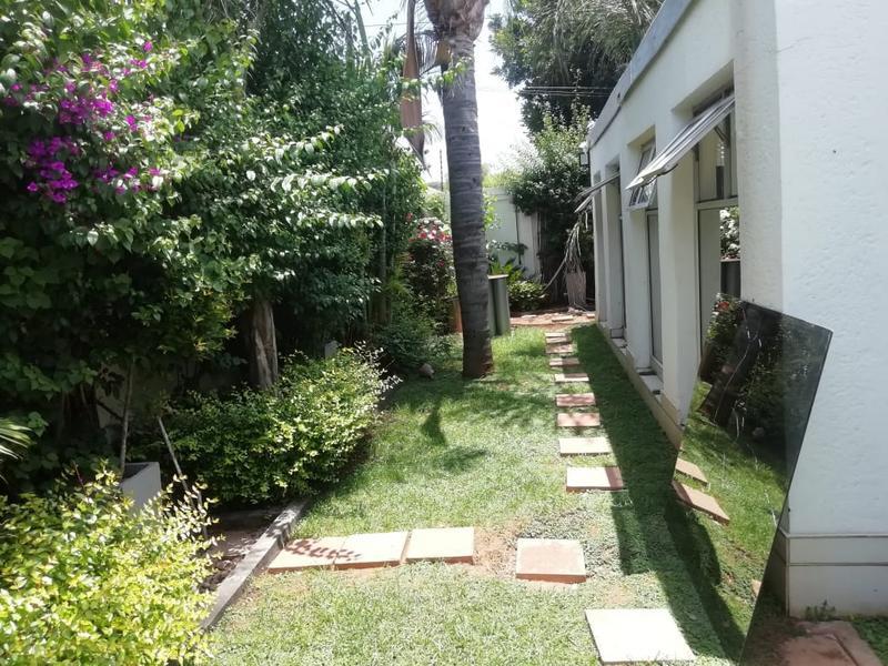 12 Bedroom Property for Sale in Erasmia Gauteng