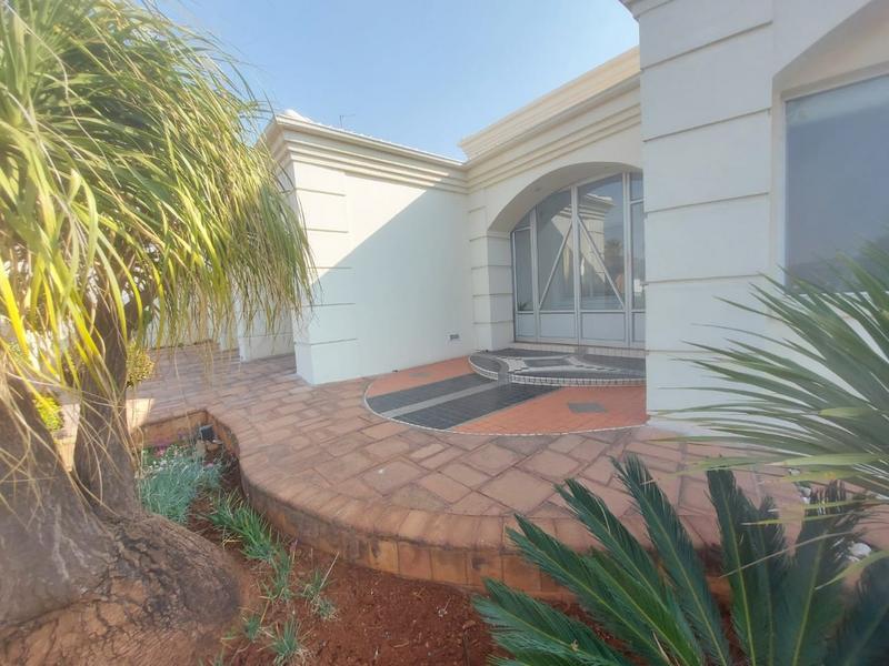 4 Bedroom Property for Sale in Laudium Gauteng