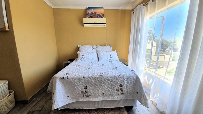 2 Bedroom Property for Sale in Annlin Gauteng