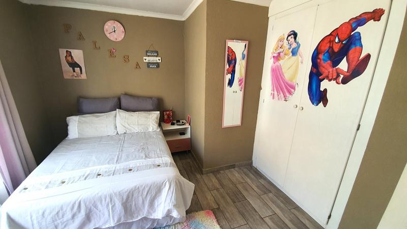 2 Bedroom Property for Sale in Annlin Gauteng