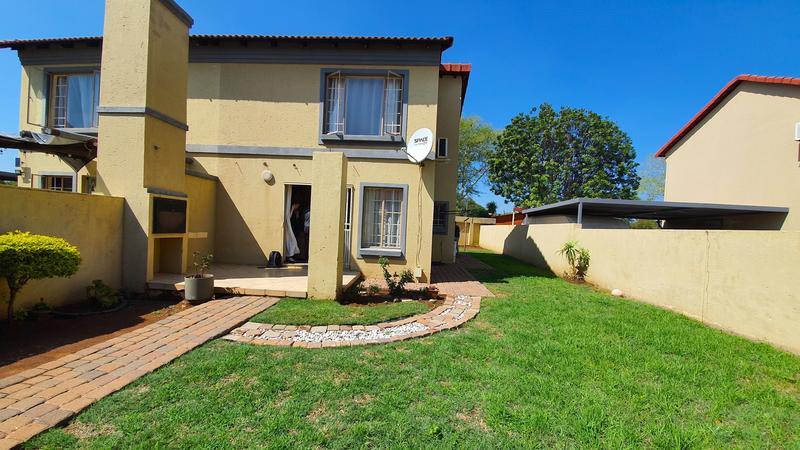 2 Bedroom Property for Sale in Annlin Gauteng