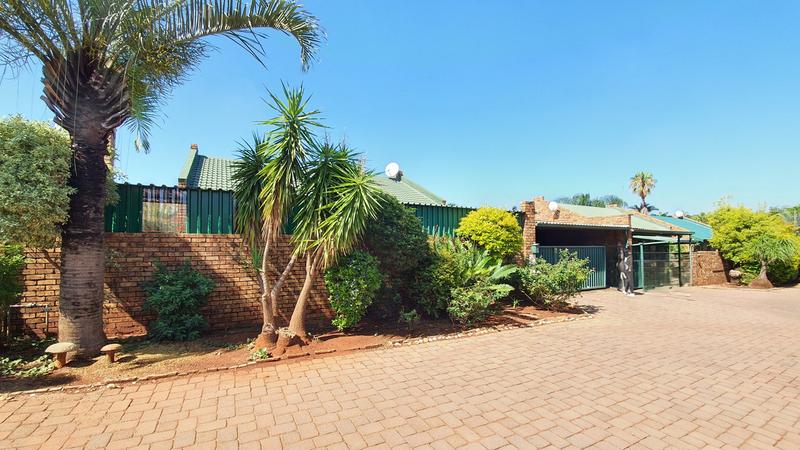 3 Bedroom Property for Sale in Annlin Gauteng