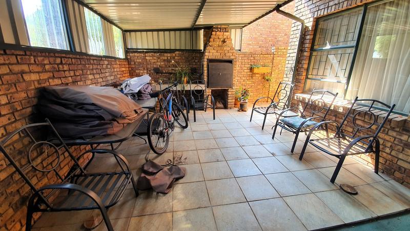 3 Bedroom Property for Sale in Annlin Gauteng