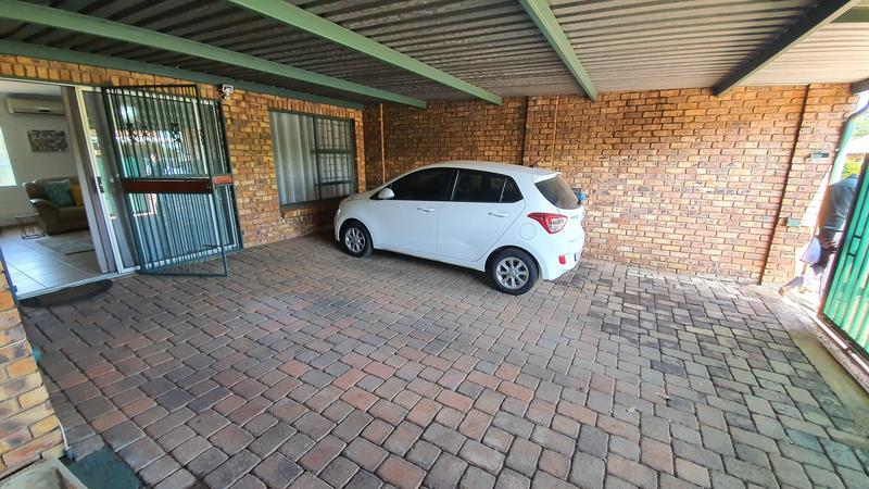 3 Bedroom Property for Sale in Annlin Gauteng