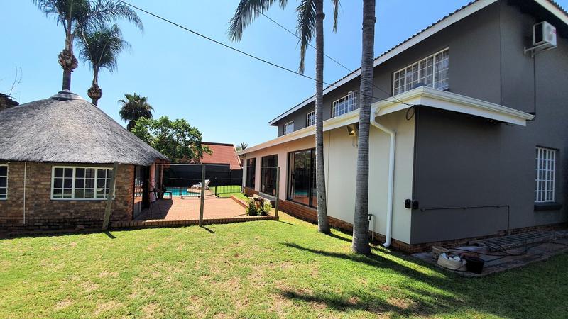 5 Bedroom Property for Sale in Montana Park Gauteng