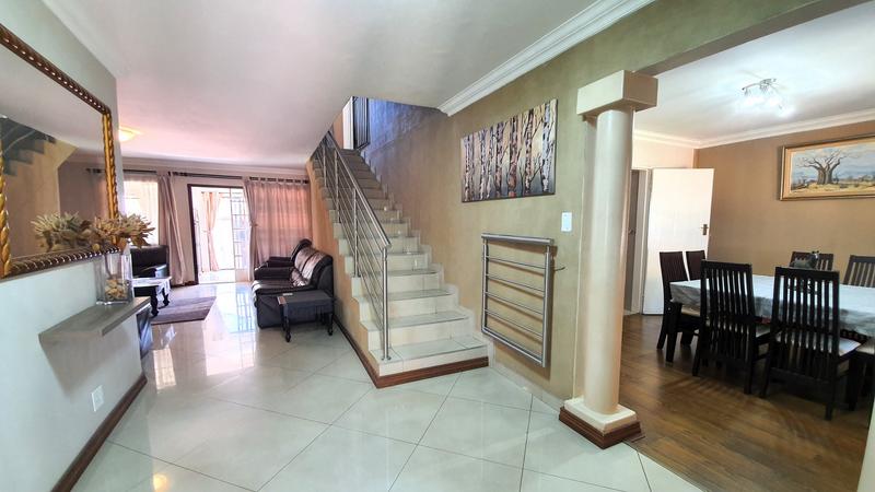 5 Bedroom Property for Sale in Montana Park Gauteng