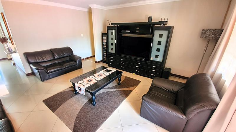 5 Bedroom Property for Sale in Montana Park Gauteng