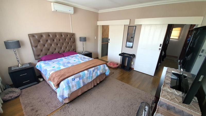 5 Bedroom Property for Sale in Montana Park Gauteng