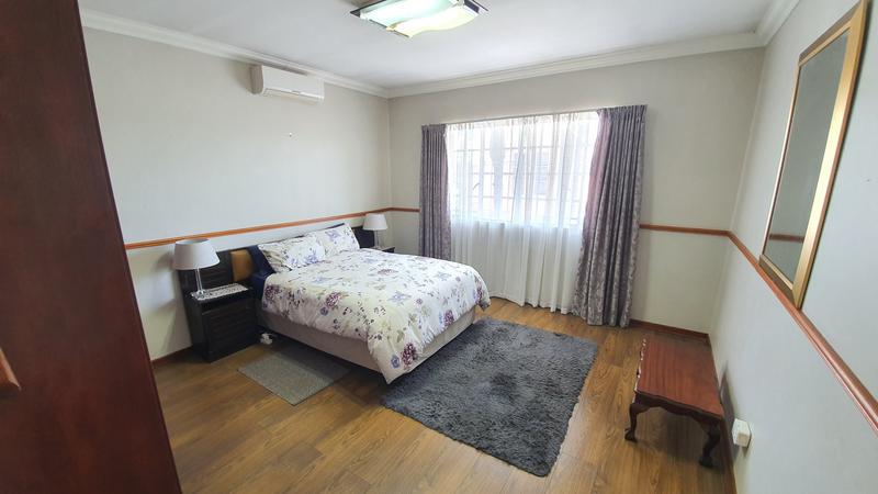 5 Bedroom Property for Sale in Montana Park Gauteng