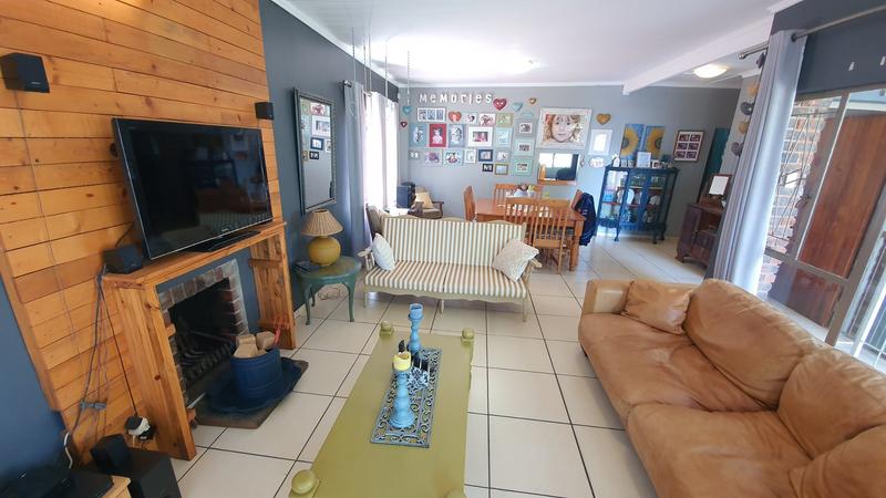 4 Bedroom Property for Sale in Sinoville Gauteng