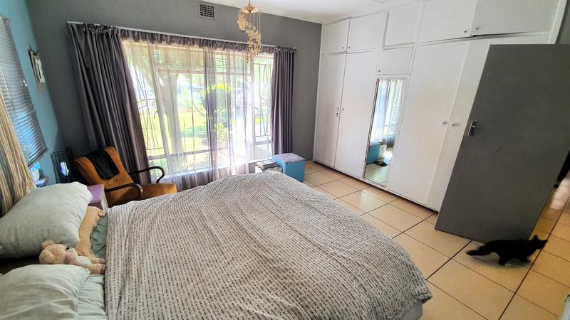 4 Bedroom Property for Sale in Sinoville Gauteng