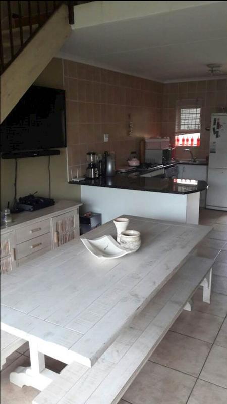 To Let 2 Bedroom Property for Rent in Broadacres Gauteng