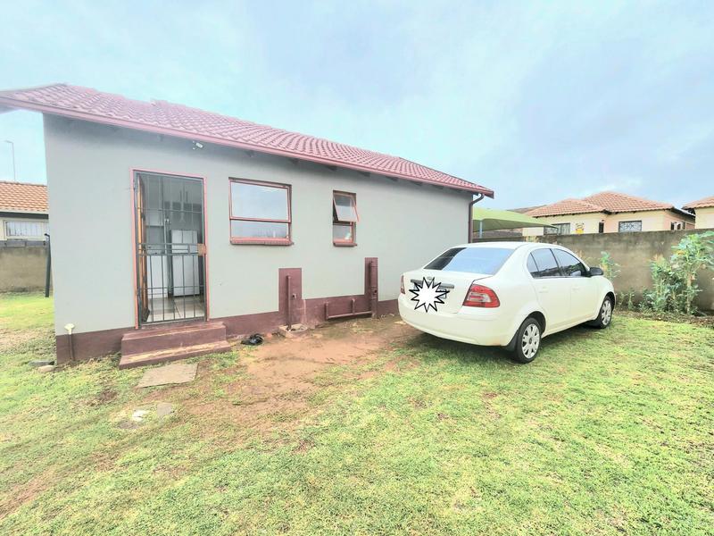 2 Bedroom Property for Sale in Dawn Park Gauteng