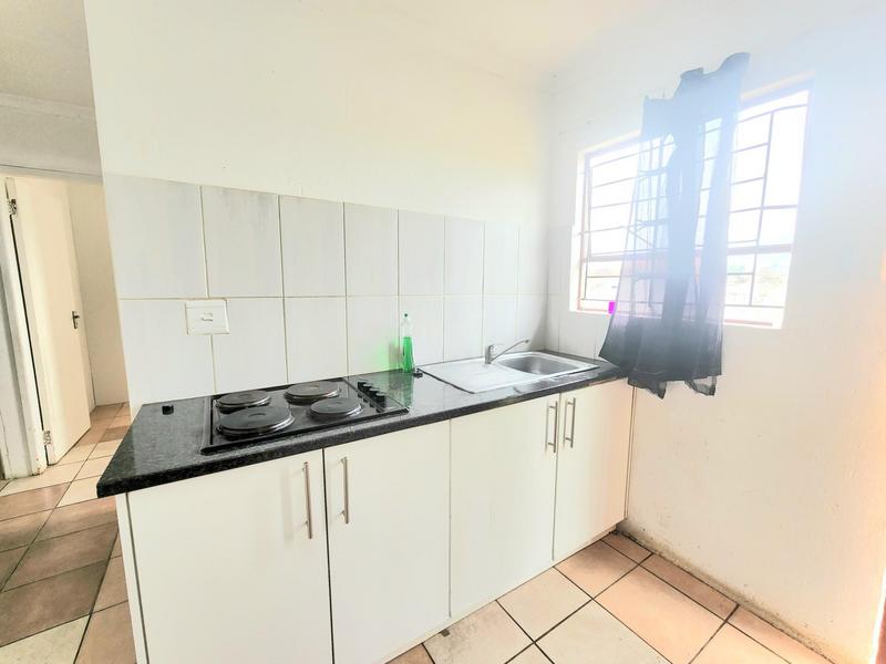 2 Bedroom Property for Sale in Dawn Park Gauteng