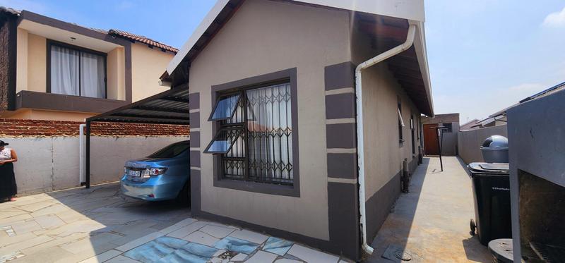 3 Bedroom Property for Sale in Salfin Gauteng