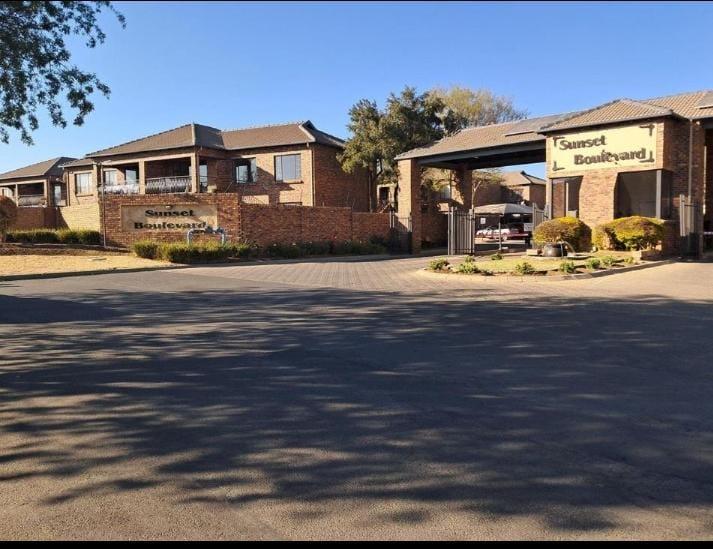 To Let 2 Bedroom Property for Rent in Brakpan Gauteng