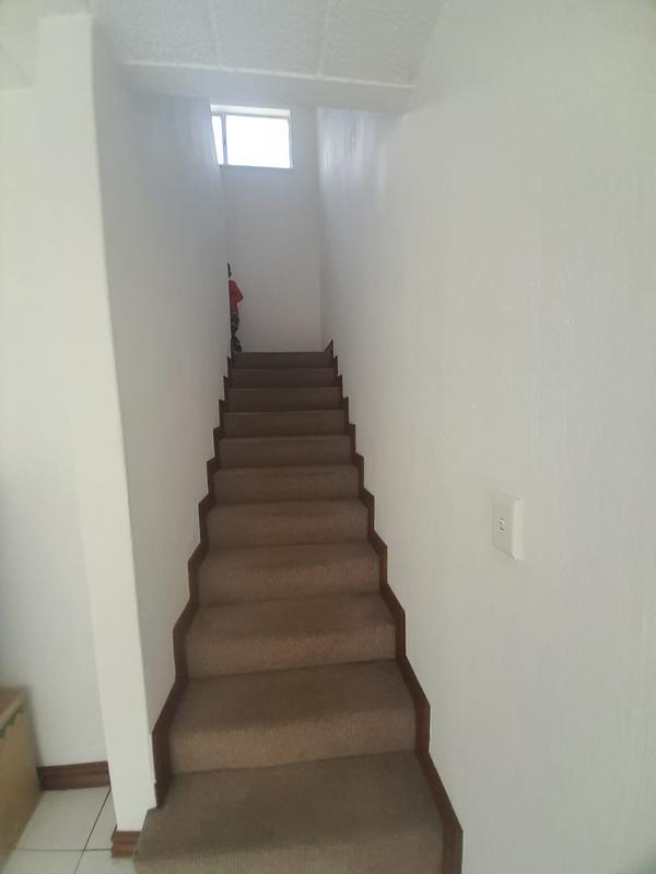 To Let 2 Bedroom Property for Rent in Edenvale Gauteng