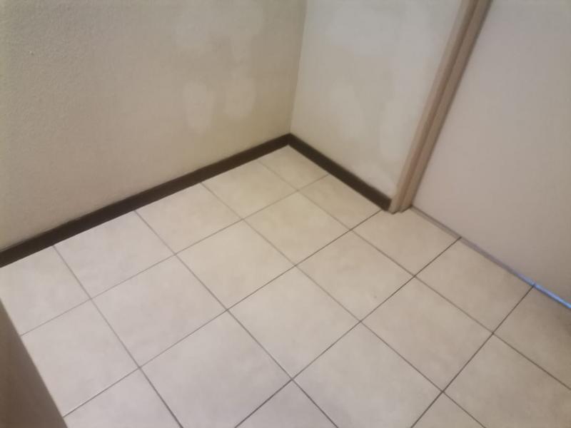 2 Bedroom Property for Sale in Birchleigh Gauteng