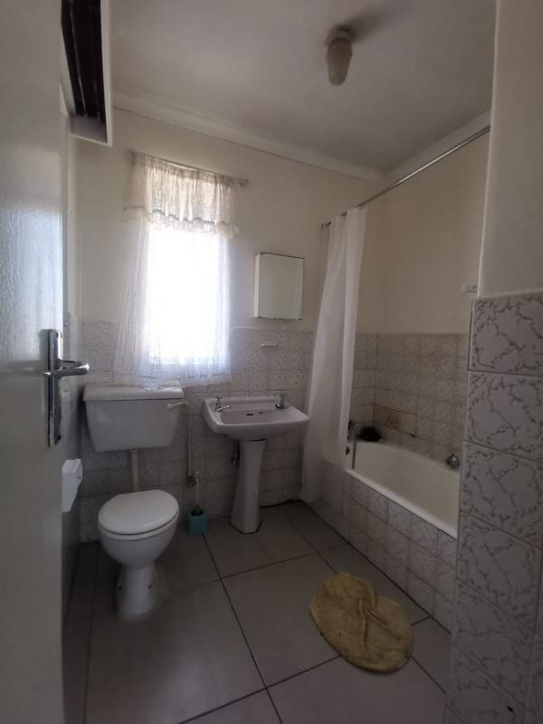 3 Bedroom Property for Sale in Birchleigh North Gauteng