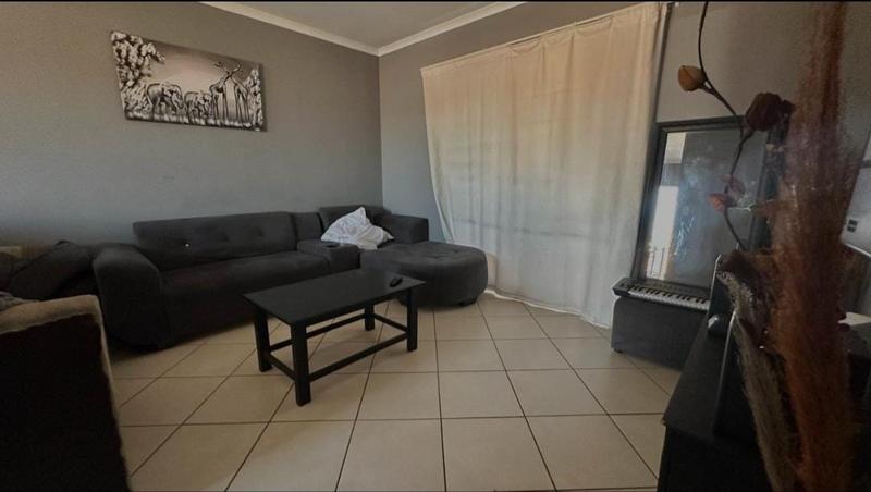 2 Bedroom Property for Sale in Noordwyk Gauteng