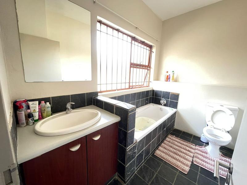 3 Bedroom Property for Sale in Carlswald North Estate Gauteng